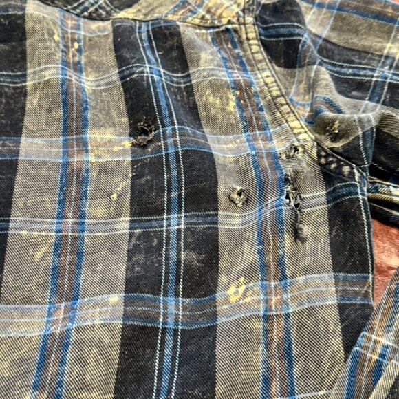 BDG Urban Outfitters Blue & Black Plaid Grunge Button Down Shirt – Distressed M - Picture 8 of 8